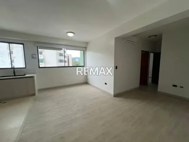 Venta Apartamento Los Mangos Res. Araks remodelado a estrenar - 11