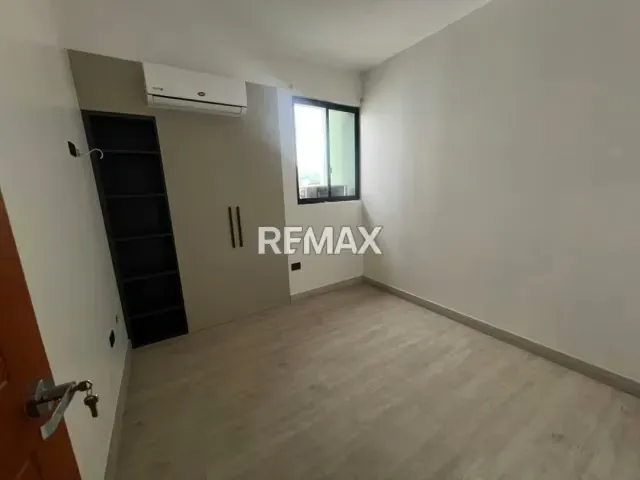 Venta Apartamento Los Mangos Res. Araks remodelado a estrenar - 13