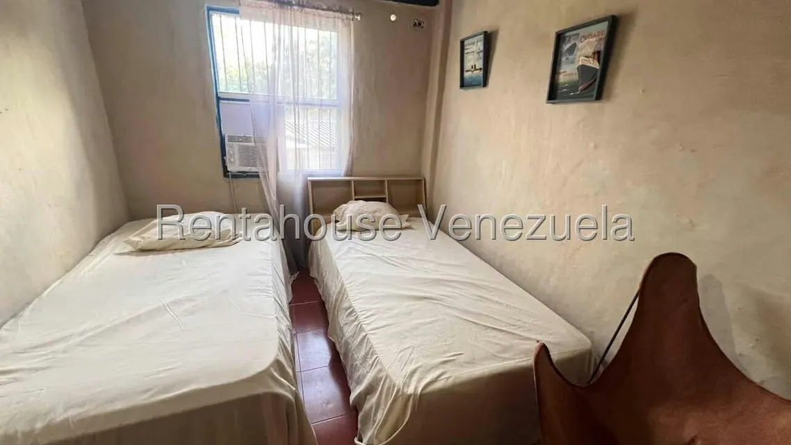 Townhouse (Duplex) en Venta en Playa Parguito, Nueva Esparta - 17