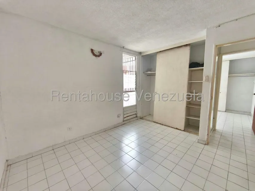 Apartamento (1 Nivel) en Alquiler en San Jacinto, Aragua - 24