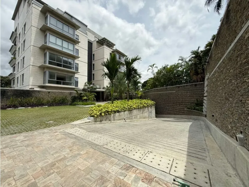 Se vende apartamento 320m2 3H+S/3.5B+S/3P Altamira