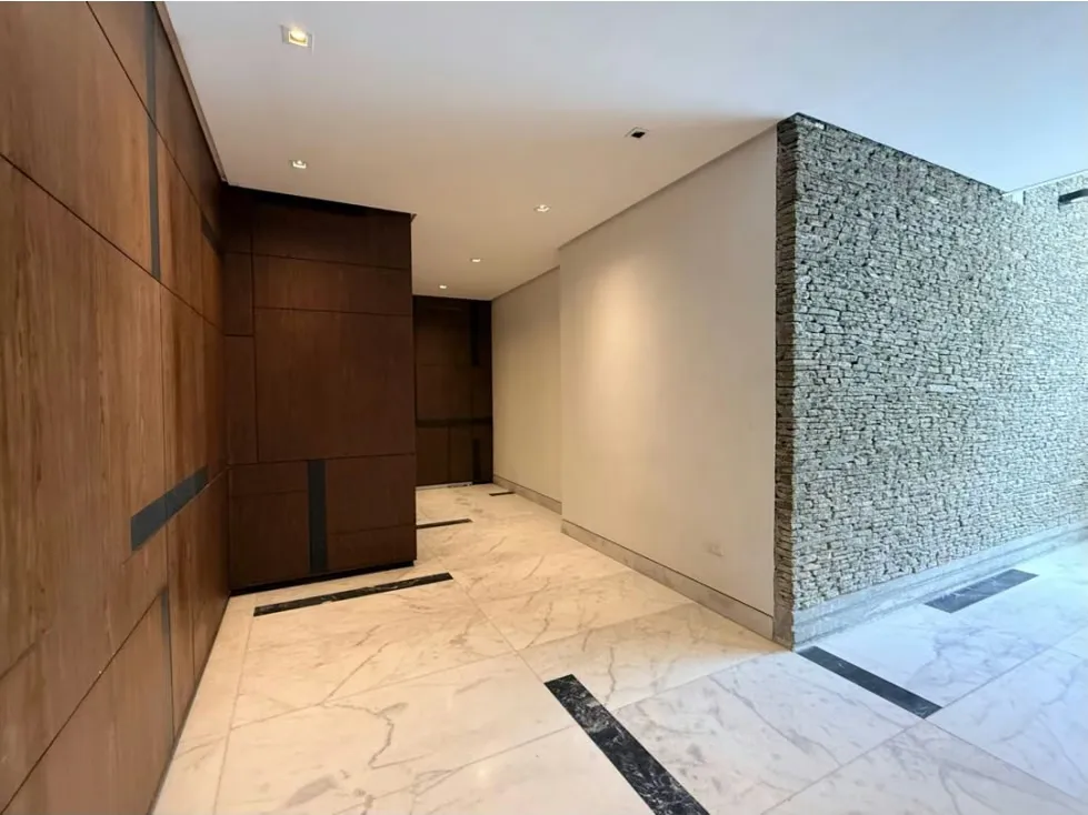 Se vende apartamento 320m2 3H+S/3.5B+S/3P Altamira - 3