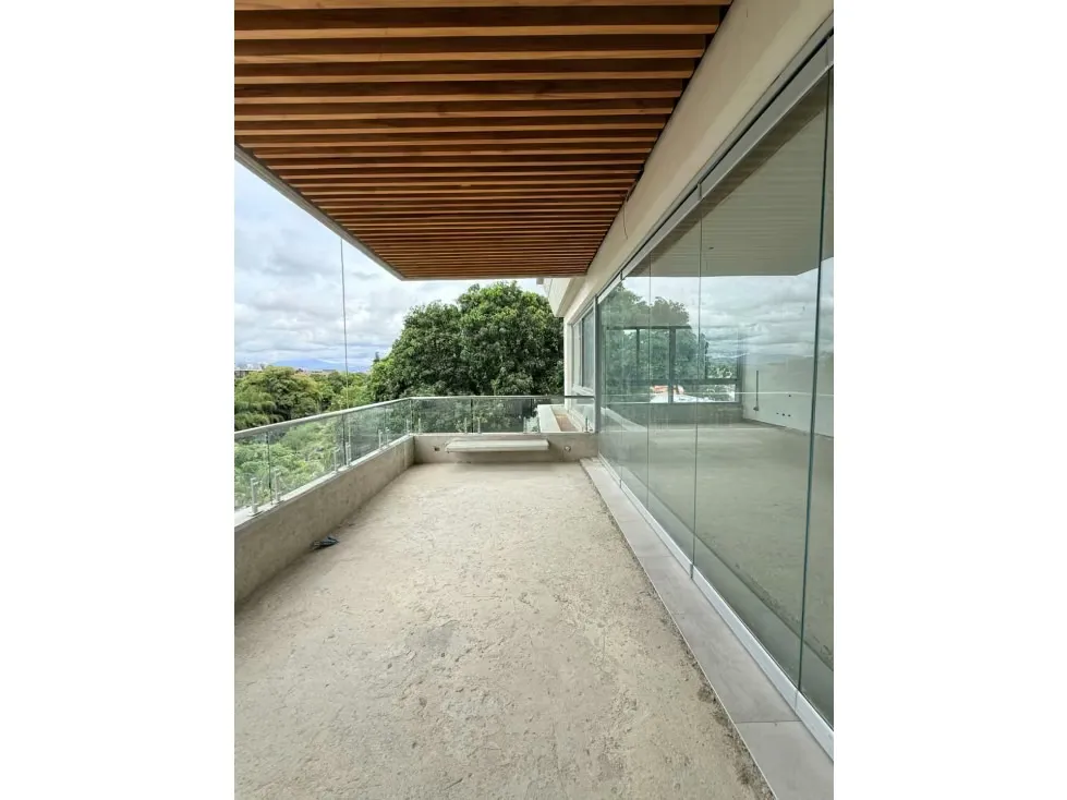 Se vende apartamento 320m2 3H+S/3.5B+S/3P Altamira - 4