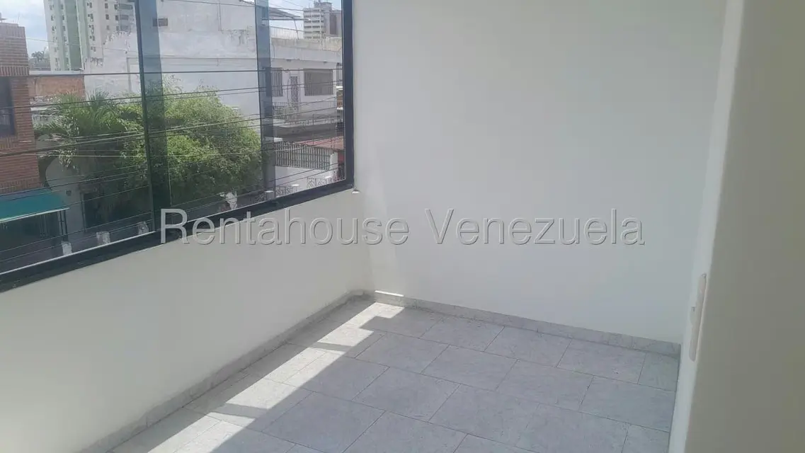 Local Comercial en Alquiler en Centro, Lara - 15