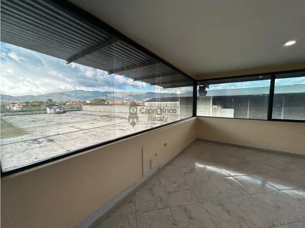 GALPON INDUSTRIAL Y TERRENO EN VENTA BEJUMA ORILLA DE AUTOPISTA - 16