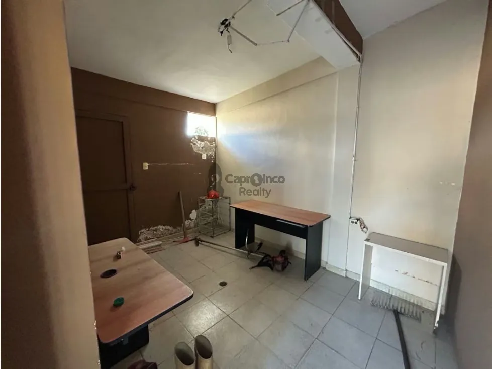 GALPON INDUSTRIAL Y TERRENO EN VENTA BEJUMA ORILLA DE AUTOPISTA - 20