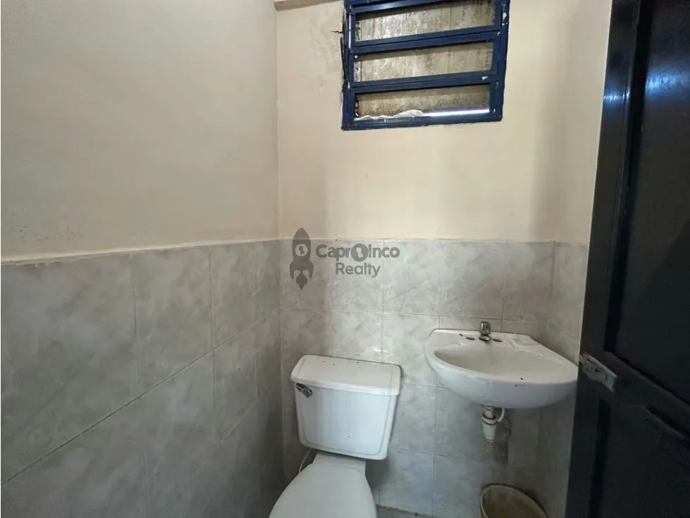 GALPON INDUSTRIAL Y TERRENO EN VENTA BEJUMA ORILLA DE AUTOPISTA - 21
