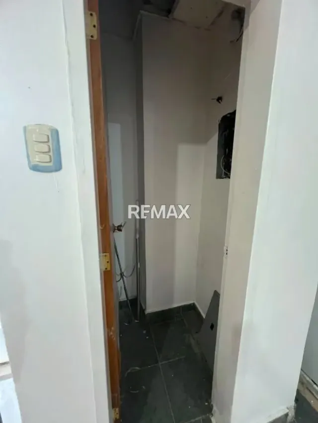 VENDO LOCAL COMERCIAL - 8