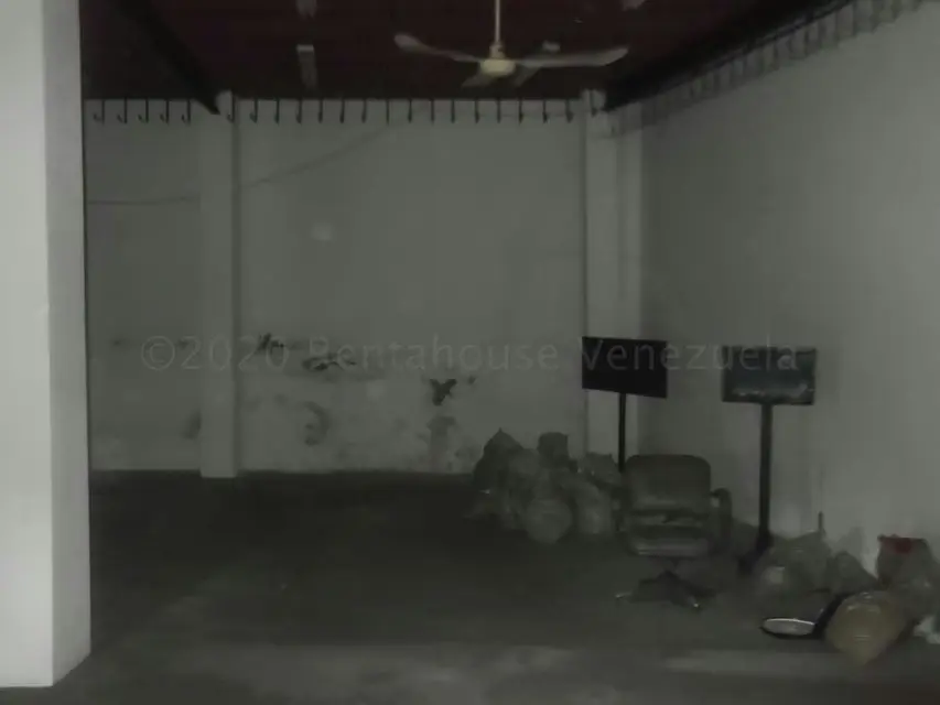 Local Comercial en Venta en Baruta, Distrito Metropolitano - 2
