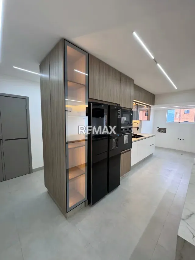 En VENTA APARTAMENTO EN URB BASE ARAGUA - 3