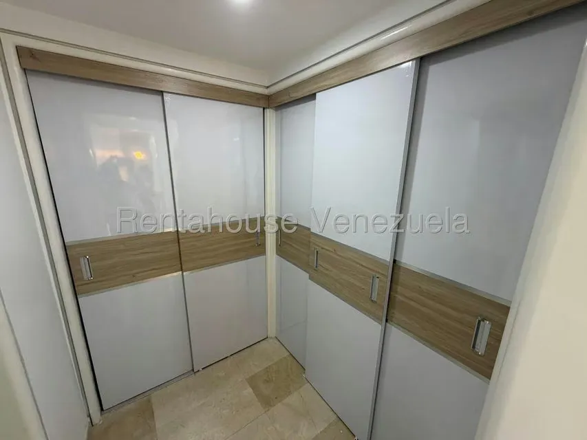 Apartamento (1 Nivel) en Venta en Altamira, Distrito Metropolitano - 27