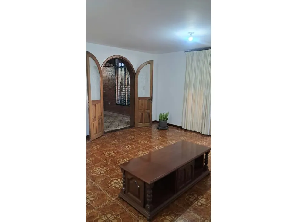 Se vende casa 360m² 4h/3.5b/5p Los Naranjos - 14