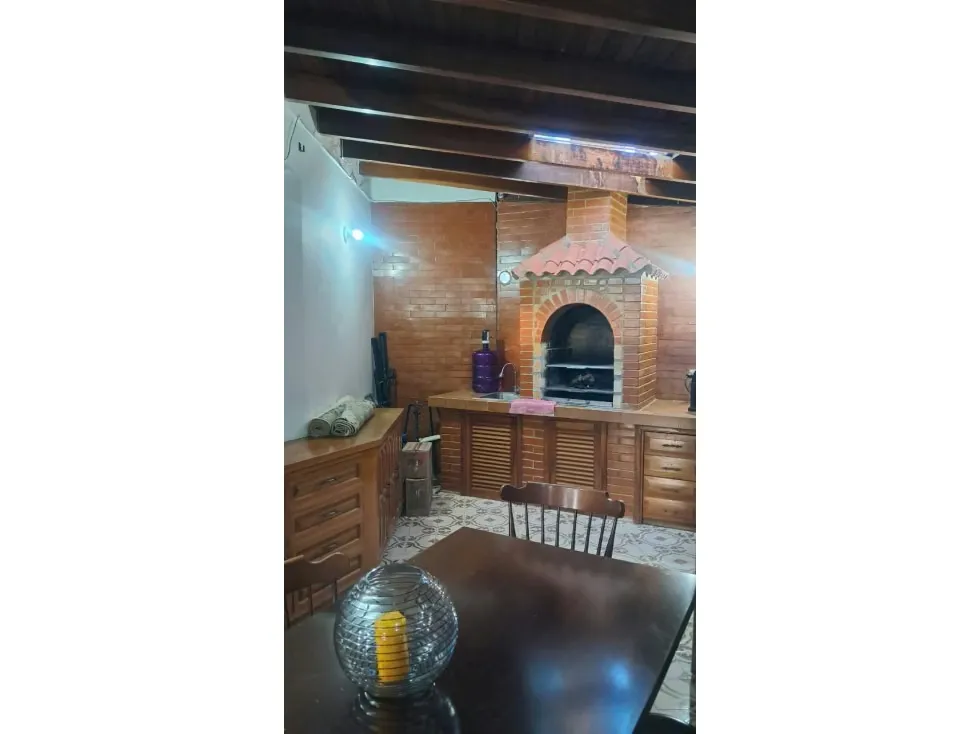 Se vende casa 360m² 4h/3.5b/5p Los Naranjos - 24