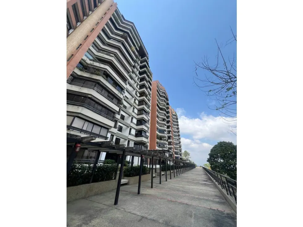 VENTA DE APARTAMENTO EN LOS NARANJOS DEL CAFETAL - 2