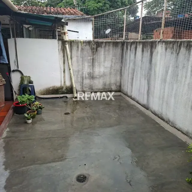 En Venta Casa ubicada en el Centro de San Cristobal, carrera 12. - 3