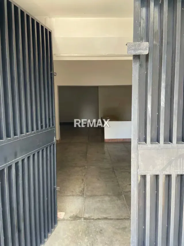 LOCAL COMERCIAL EN ALQUILER - 8