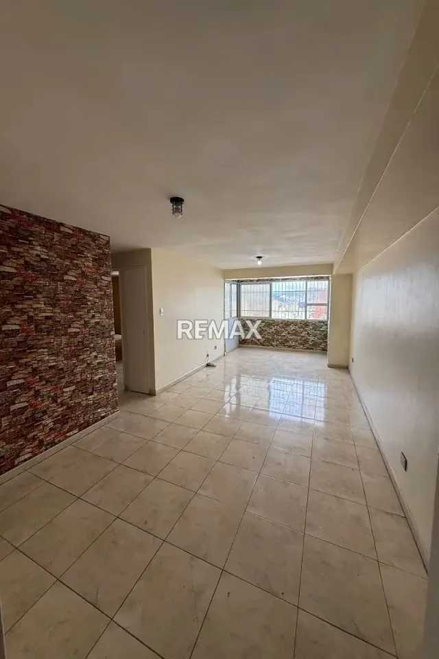 Venta de Apartamento La Candelaria - 2