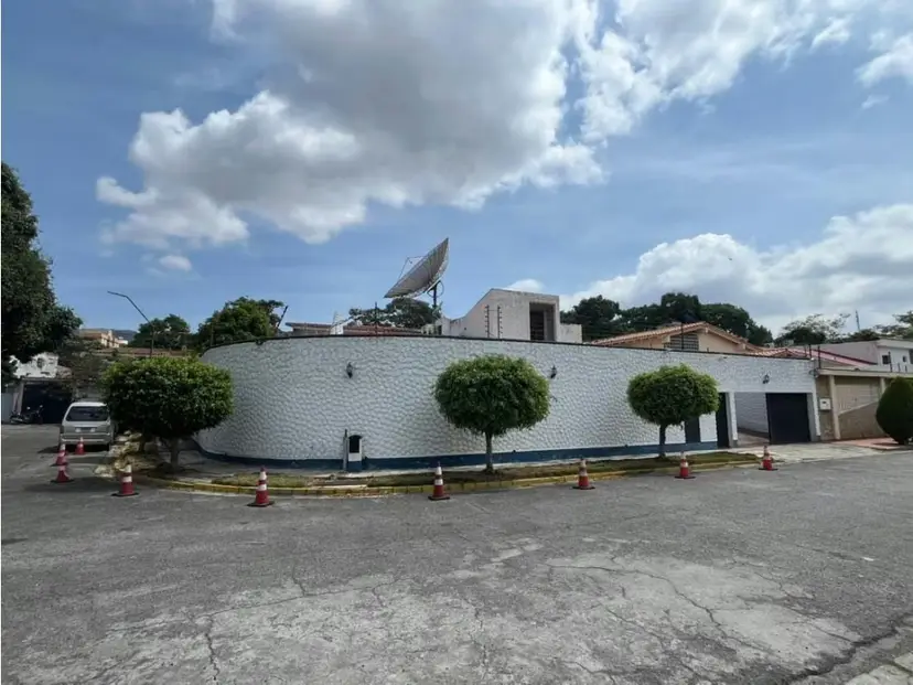 DS-Venta de casa en Montalban I 8H+S/6B+S/4P