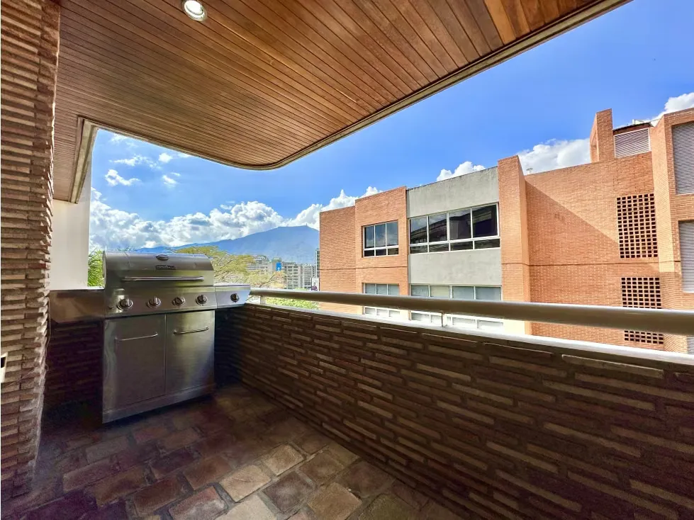 SE VENDE MODERNO APARTAMENTO EN LOMAS DE LAS MERCEDES Anma