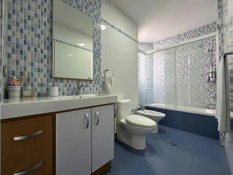 SE VENDE MODERNO APARTAMENTO EN LOMAS DE LAS MERCEDES Anma - 16