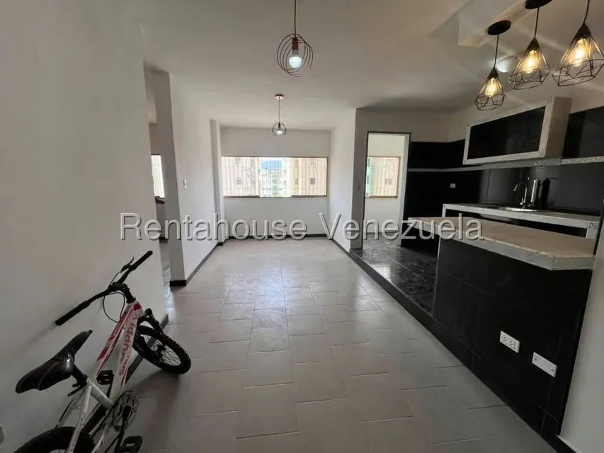 Apartamento (1 Nivel) en Venta en Conjunto Residencial Santa Barbara Suites, Aragua - 6