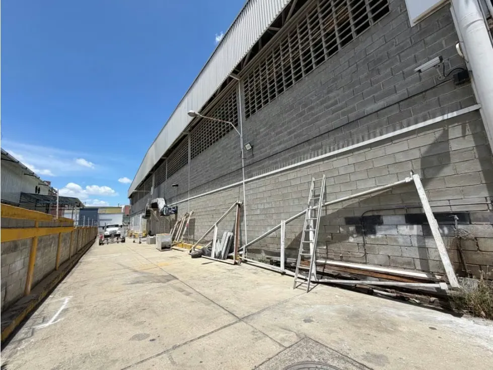 Vendo galpón industrial 3500m2 Intercomunal Guatire 9741 - 2