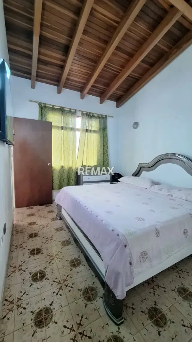Casa en Alquiler - 13