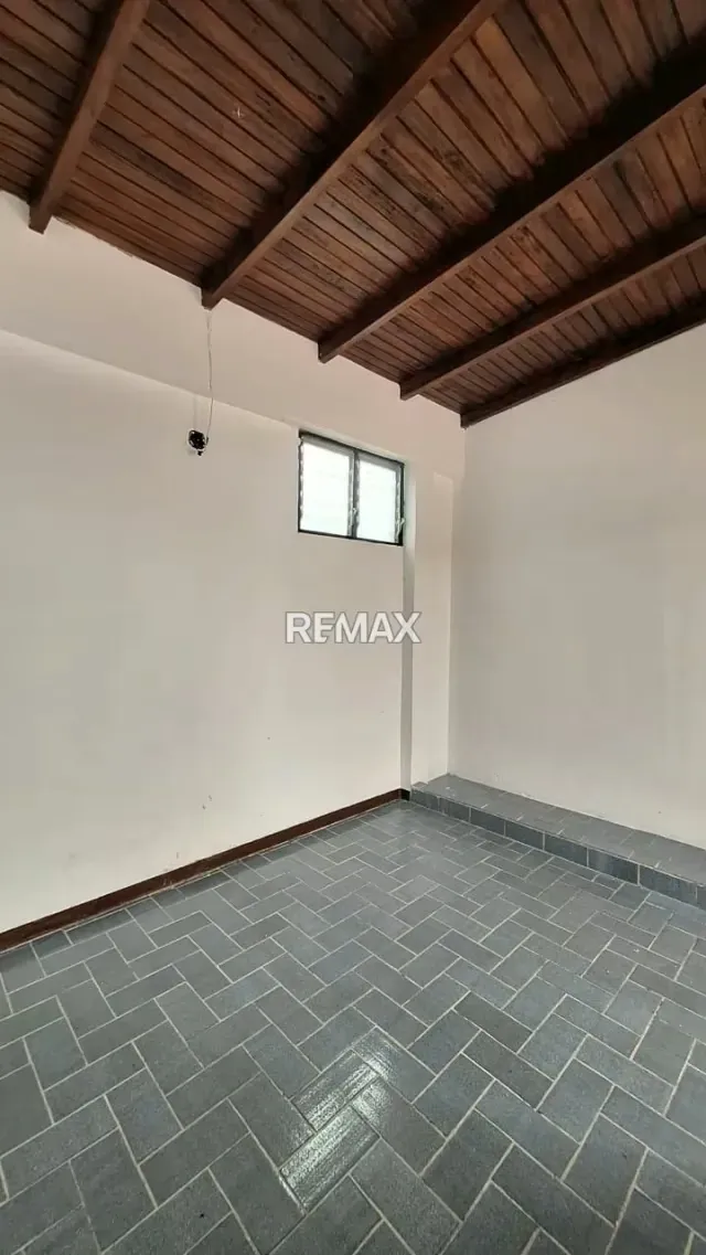 Casa en Alquiler - 10