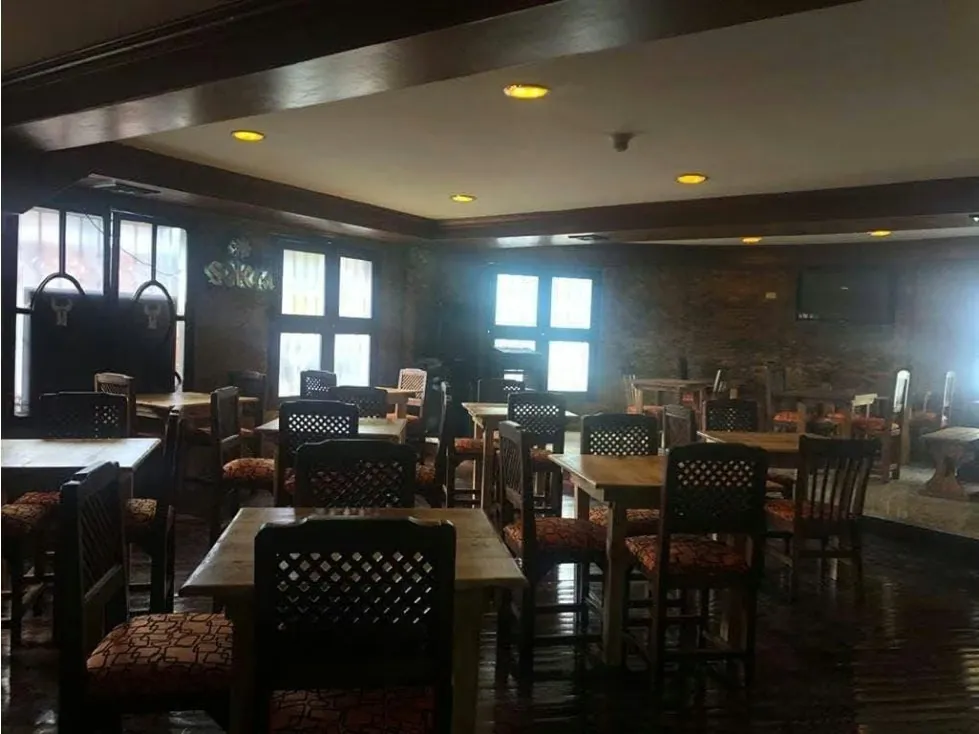 Vendo fondo de comercio 180m2 El Hatillo 4659 - 6