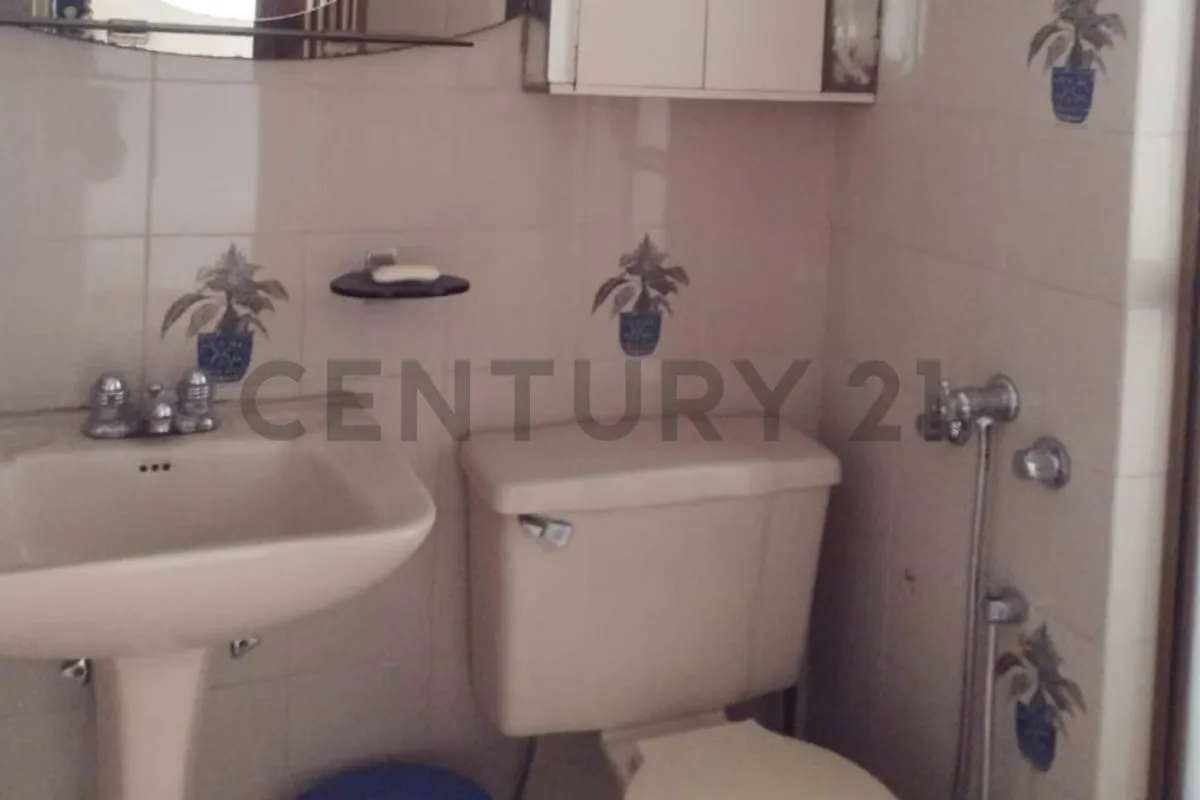Ubicación imbatible + 102 m² para diseñar a tu gusto - 5