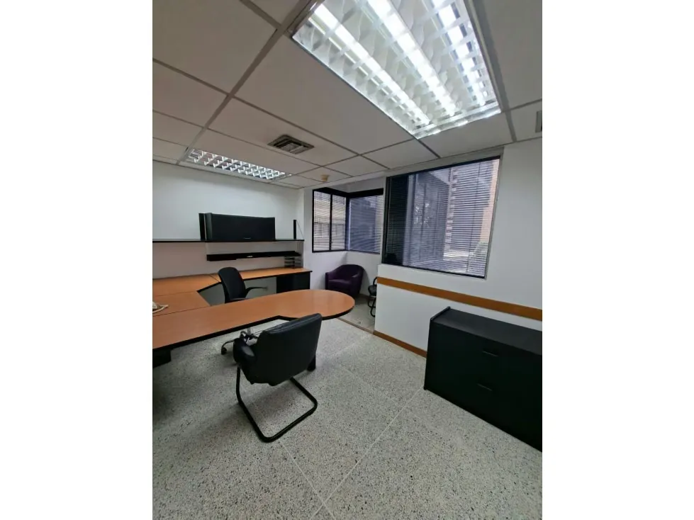 Vendo oficina 175.59 m2 La Castellana 0351 - 23