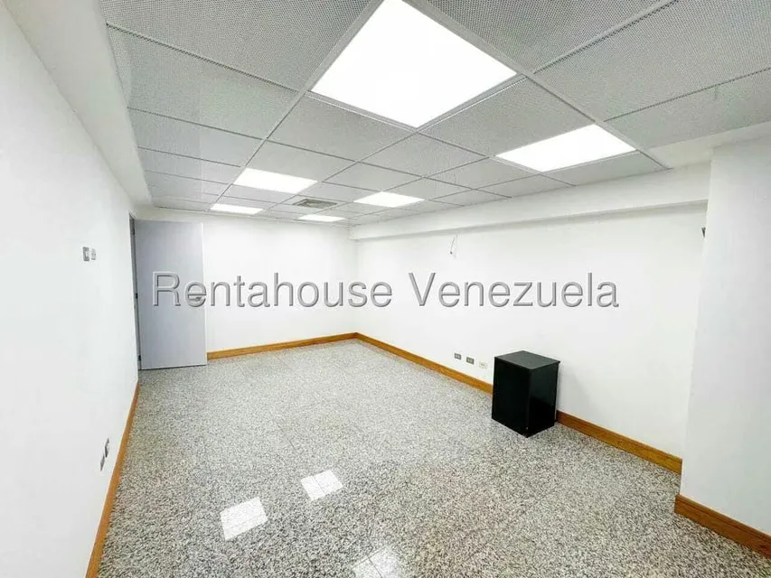 Local Comercial en Alquiler en Chacao, Distrito Metropolitano - 19
