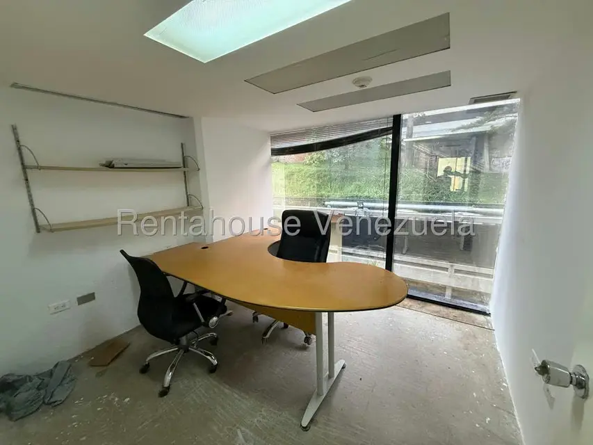 Oficina en Venta en Prados del Este, Distrito Metropolitano - 13
