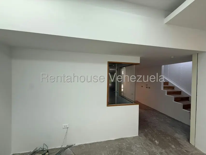 Oficina en Venta en Prados del Este, Distrito Metropolitano - 14