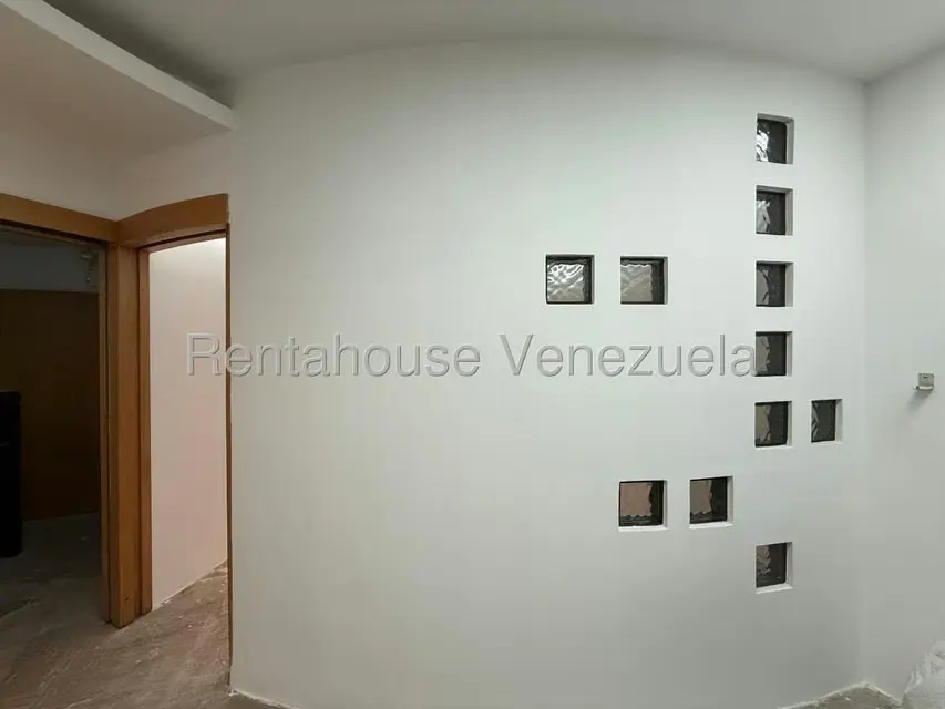 Oficina en Venta en Prados del Este, Distrito Metropolitano - 20