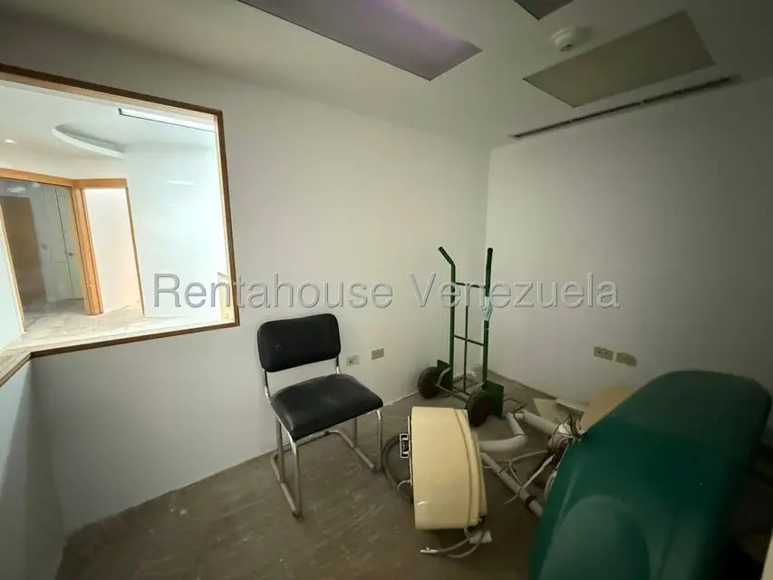Oficina en Venta en Prados del Este, Distrito Metropolitano - 6