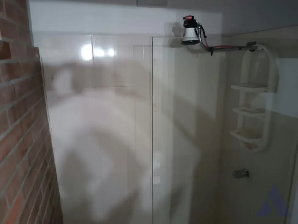 Alquilo anexo 450m2 Alto Prado 6451 - 5