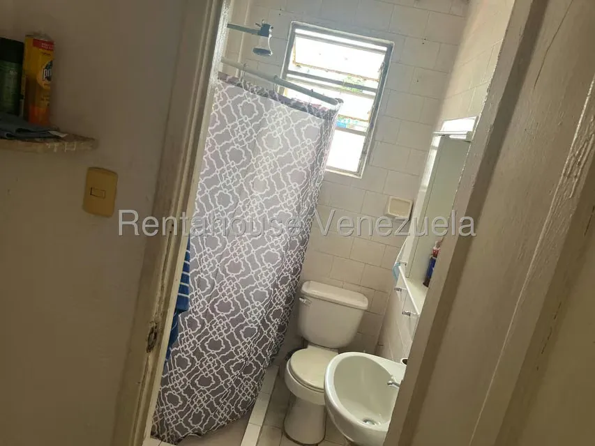 Apartamento (1 Nivel) en Alquiler en Las Acacias, Distrito Metropolitano - 15