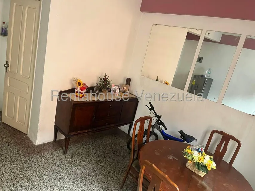 Apartamento (1 Nivel) en Alquiler en Las Acacias, Distrito Metropolitano - 3