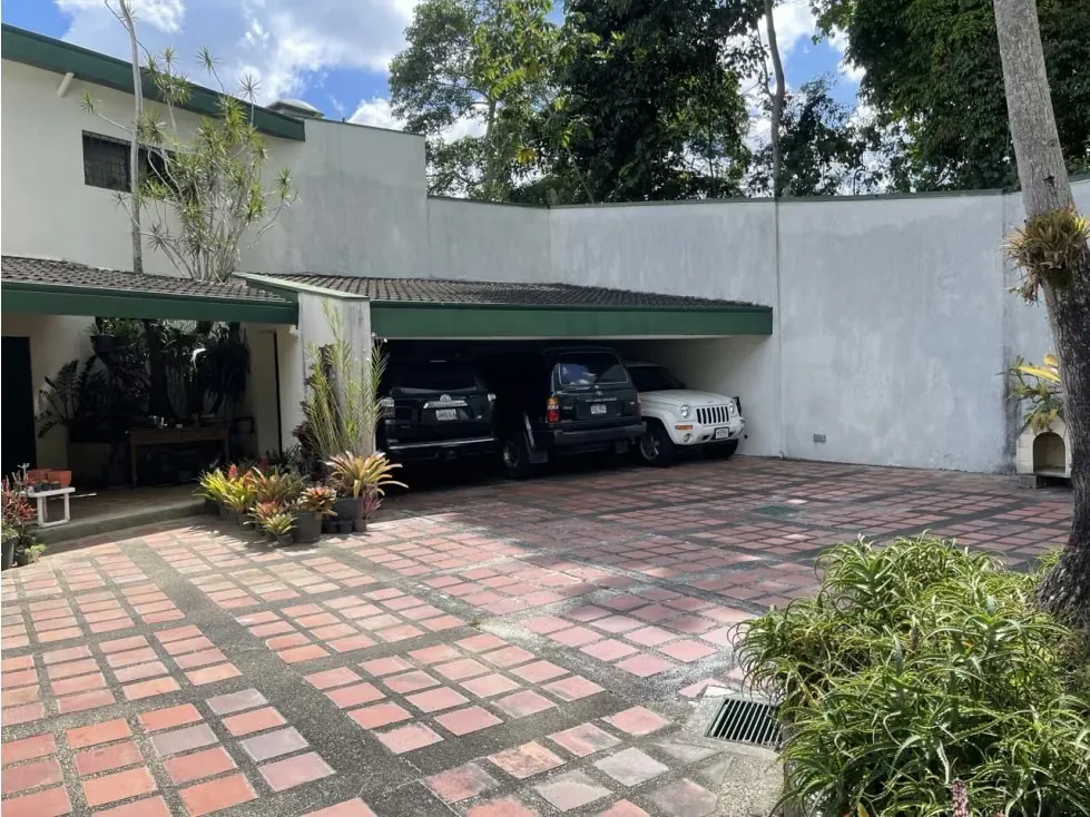 Vendo Casa en Urbanización Oripoto - 3