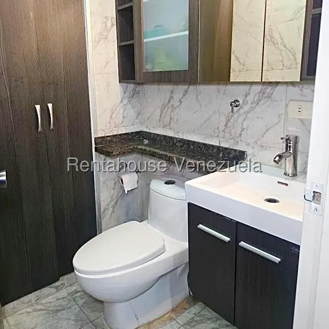Apartamento (1 Nivel) en Venta en Los Naranjos Humboldt, Distrito Metropolitano - 5
