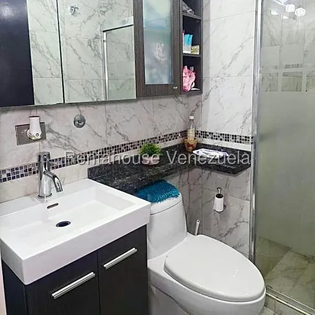 Apartamento (1 Nivel) en Venta en Los Naranjos Humboldt, Distrito Metropolitano - 8