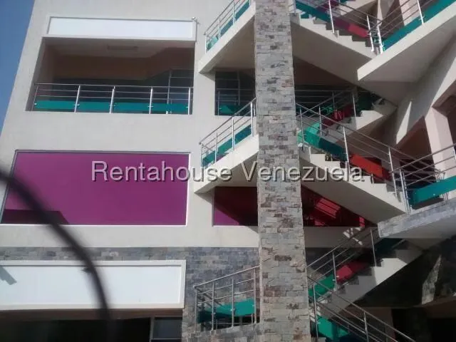 Local Comercial en Alquiler en Cristobal Colon, Zulia - 2