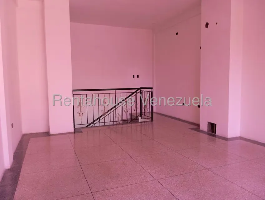 Local Comercial en Alquiler en Cristobal Colon, Zulia - 6