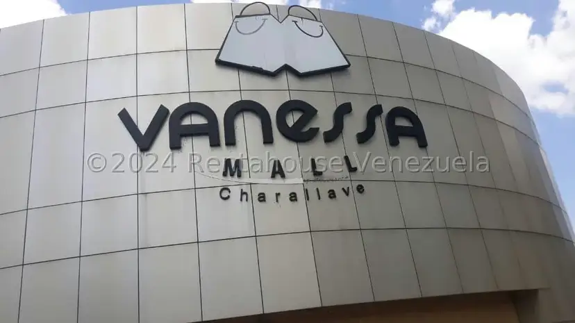 Comercial (Local Comercial) en Venta en Centro de Charallave, Miranda