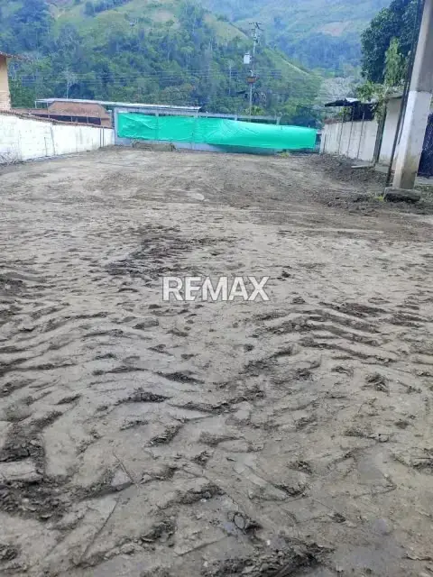 En Venta Terreno Sector el Cucharito Avenida Principal Via Valera la Puerta