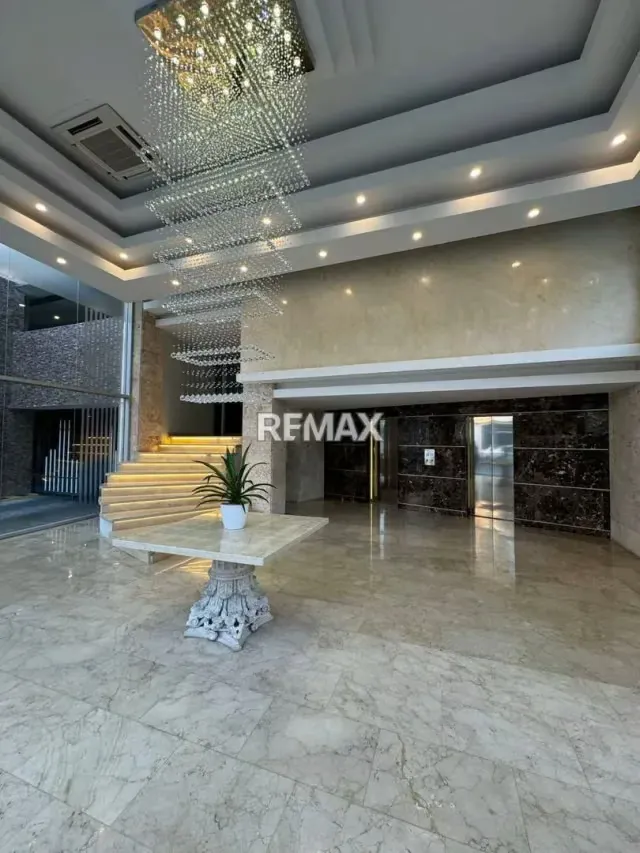 En Venta Lujoso Apartamento en Manhattan Suites, Urbanización la Soledad de Maracay - 13