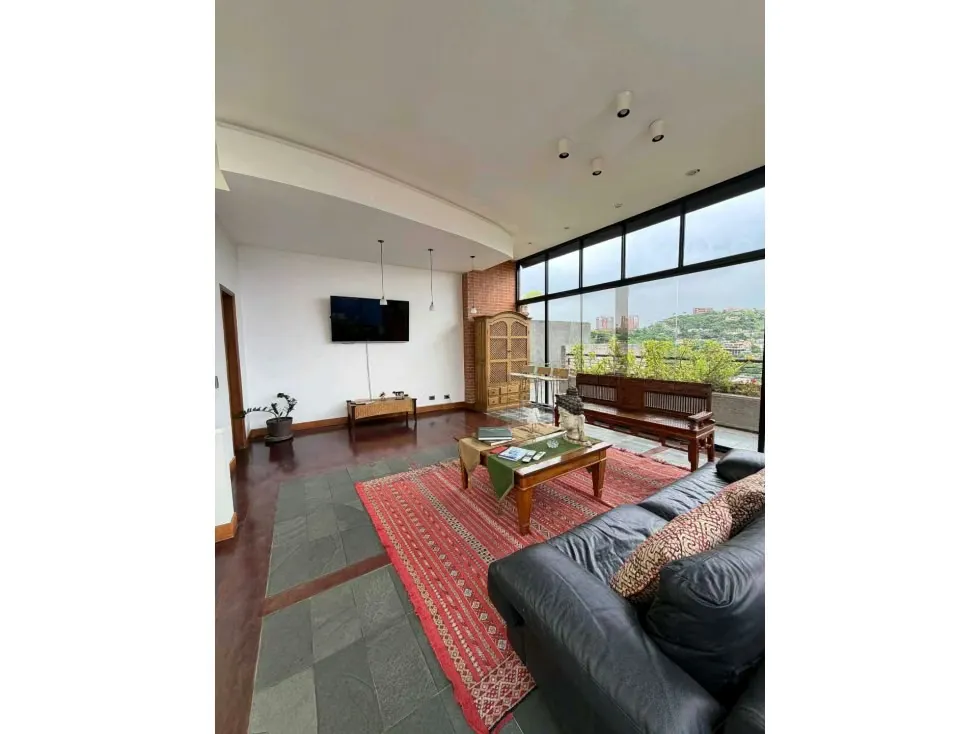 Apartamento PentHouse en Los Samanes (con terraza y vista) - 2