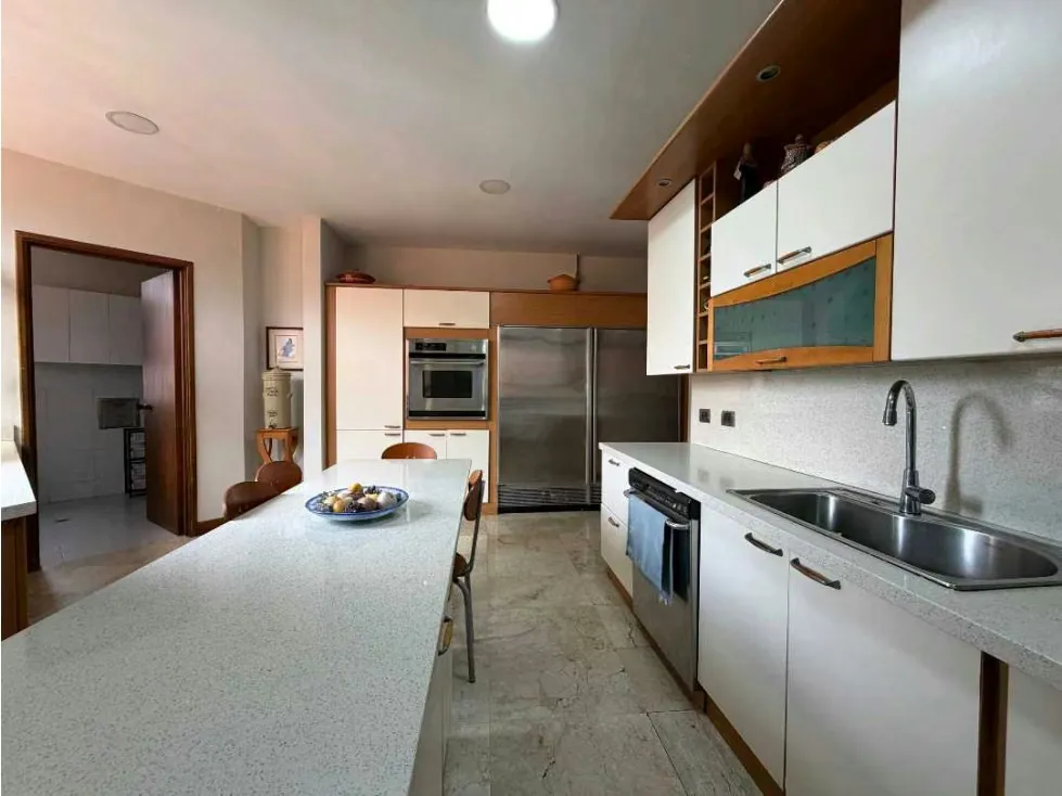 Apartamento PentHouse en Los Samanes (con terraza y vista) - 37
