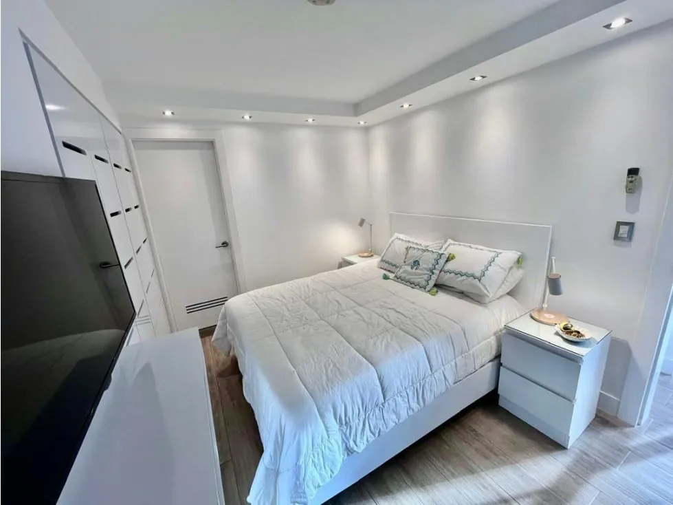 Se vende apto 50m2 2h/2b Playa Azul - 25